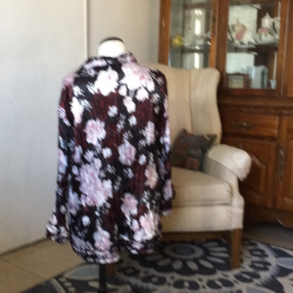 Blouse - Picture 3 of 4